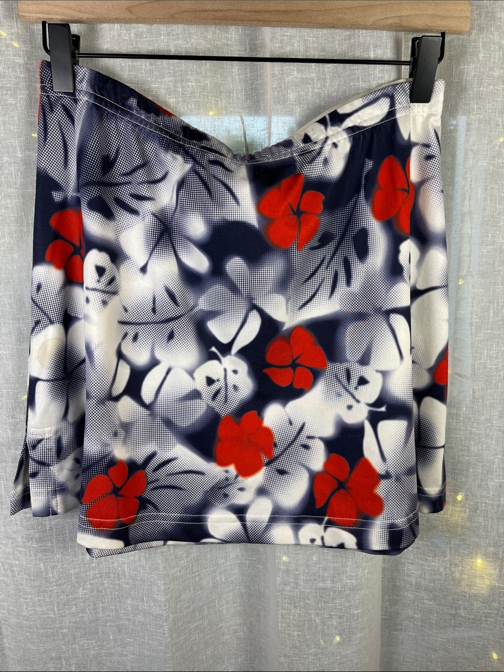 Tail Navy Mini Tennis Skirt with Red & White Floral Design